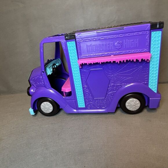 Monster Fest Fangtastic Rockin Food Truck Playset Monster High - Picture 4 of 10